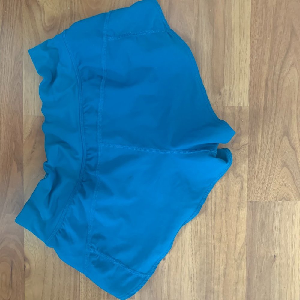 Title nine active shorts